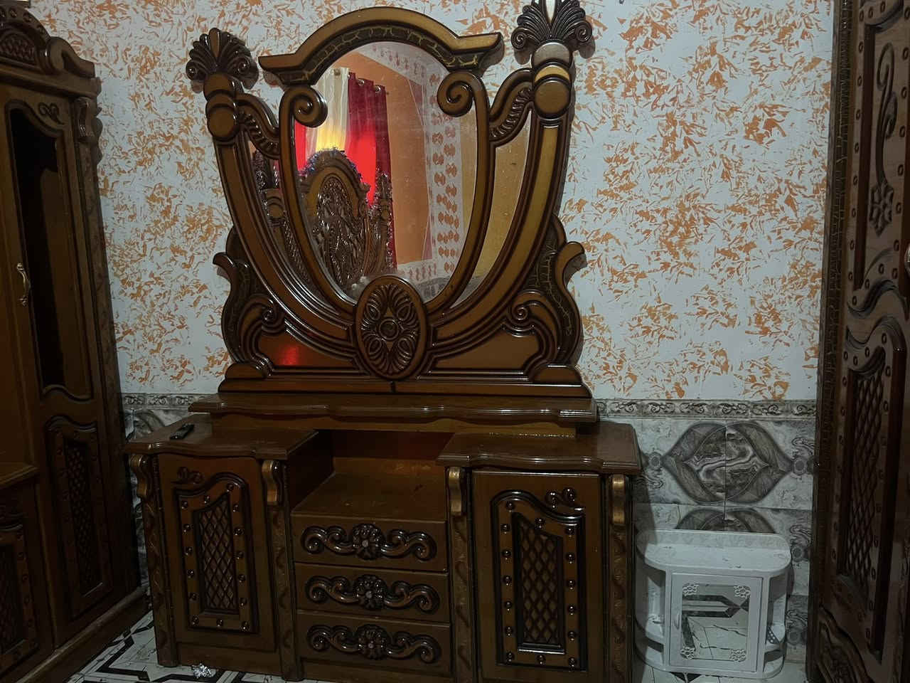اثاث بيت كامل للبيع للتواصل  ***********واتساب فقط
