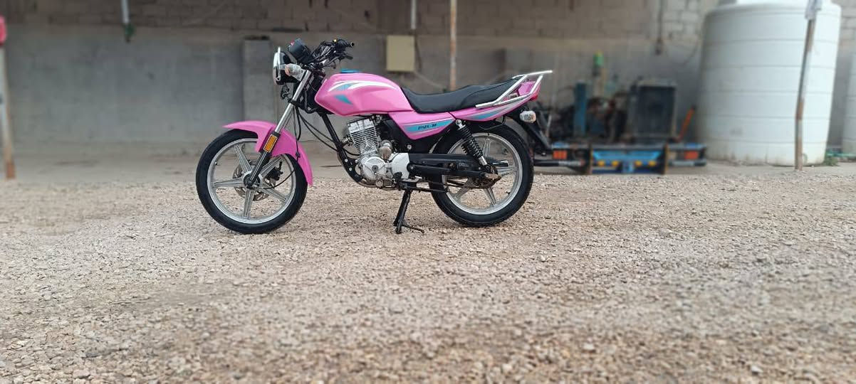 السلام عليكم
دايون عضم موديل 23 اوراق استنساخ كامله 
كفاله عامه السعر ٨٥٠ وبيها مجال 
مكاني حله ابو غرق 
***********
