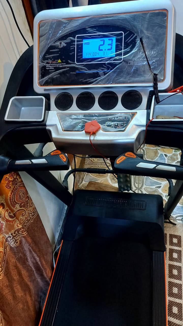 بسم الله جهاز جري جبلي انا مشتري ب 550 استخدام اسبوعين بعده جديد رايده ب 400 الف بصره مقابل صناعيه حمدان ***********
