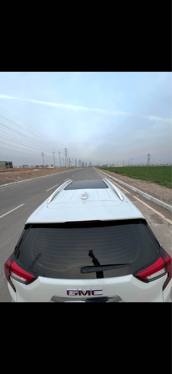 جمسي تيران دنالي فول موصفات
كشن جلد 
كشن هيتر 
كشن كهربائي
كشن تدفئه وتبريد 
سمعات بوس 
رادار امامي وخلفي 
كير ماوس 
دفع رباعي 
سمعات بوس صوت راقي 
سقف بنوراما كامل 
داداشو و 
مكينه ١٥ توربو 
توقف ذاتي 
ويل كروم 
٤ ابواب بصمه 
تشغيل عن بعد 
لايتات عدسه البجم الجديد دبل عدسه 
تبريد مركزي 
موصفات اهوايه موجوده بل دنالي 
السياره صبغ عام مكلوب امريكا 
مصلح حلو ومرت 
تبريد وكير ومكينه وهزه وسنويه وتحويل وغرامات كلها ابشرط 
السياره باسمي 
***********عليها واتس اب 
مكان السياره اربيل 
السياره مال بيت 
سنىويه جديده الى 2029
سعرها ١٤٥ وبيها مجال أربيل, العراق
