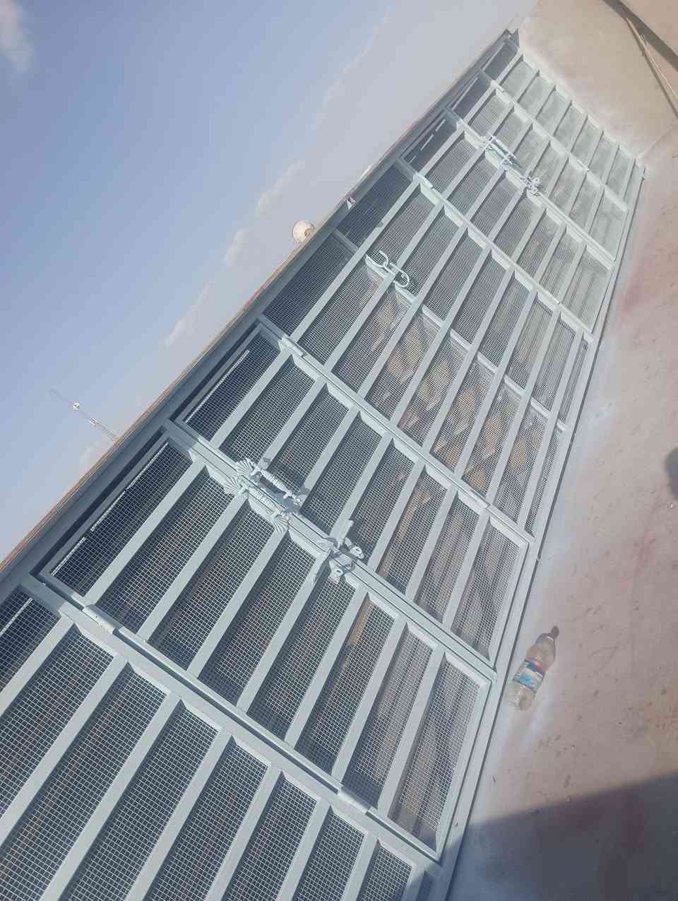 صباغ حديد ابوب شبابيك محجرات تنضيف شبابيك بوب
بسعار مناسبا
الهاتف ***********📞
