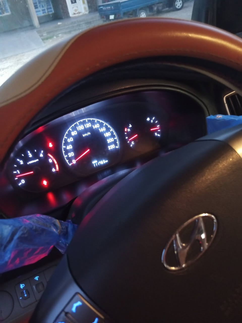 السلام عليكم ستاركس 2020مكفوله كفاله عامه مفتوح واحد عله واحد السياره مال بيت ماشيه 111السعر295اتصل***********
