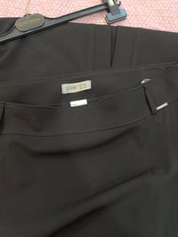 تنورة كوزيلا • كيلوت جوزي • قياس ٤٦