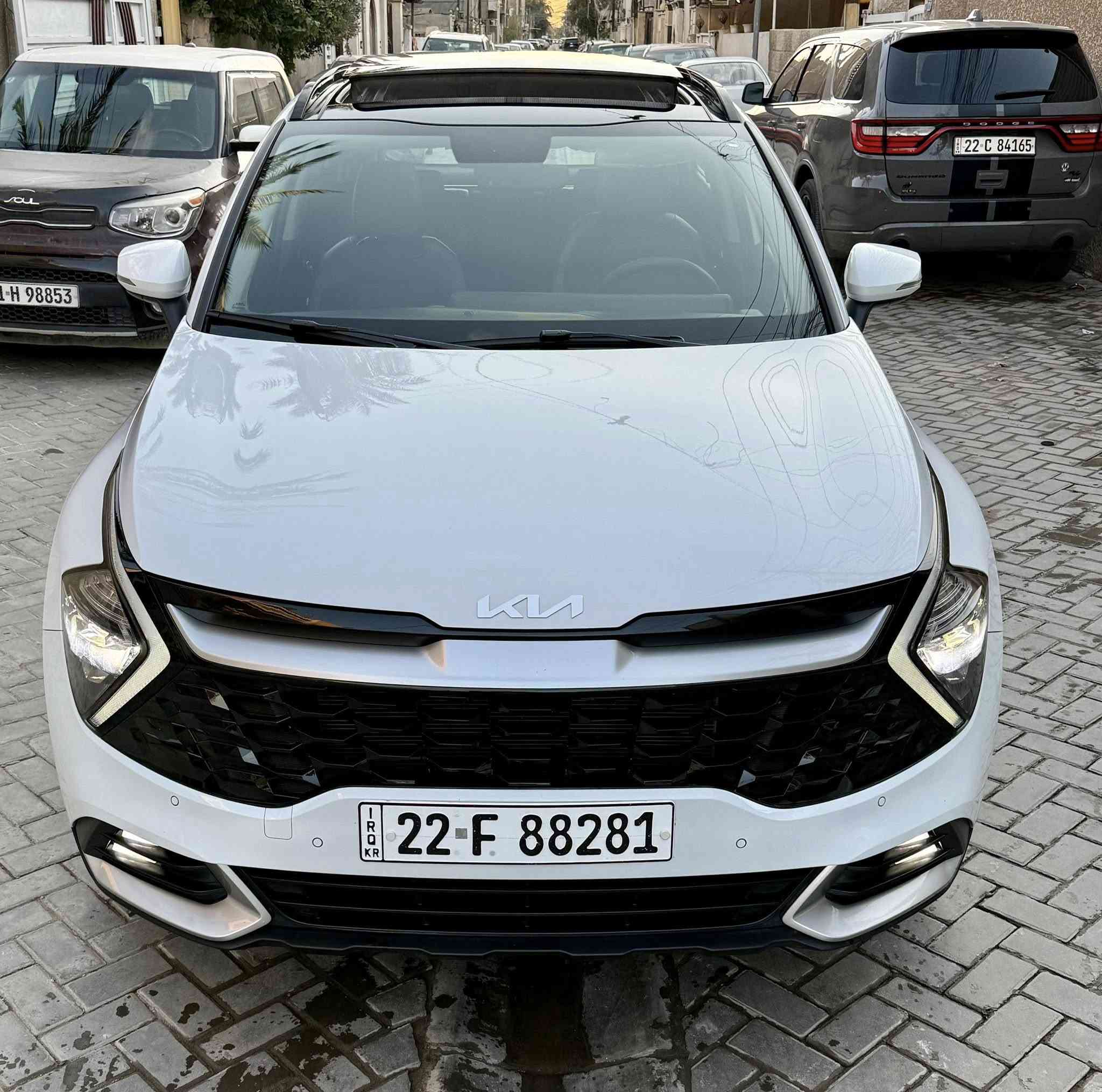 السلام عليكم كيا سبورتج 2023 خليجي مكفولة فول مواصفات 1/1 بانوراما كشنات جلد تدفئة وتبريد كشنات رادار جانبي حساس امامي خلفي شاشة كبيرة كامرا دشبول ديجتال رقم اربيل بسمي مكانها بغداد سعرها 228 ورقة ***********
