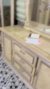 للبيع  غرفه نوم خليجي الاتصال: ‭0782 463 5339‬ غير متواجد على الخاص