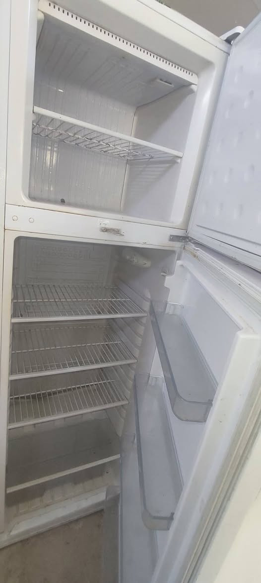 السلام عليكم 
ثلاجة ١٤ قدم نظيفة جدا شغالة على الفحص ب ١٢٥ الف 
ثلاجة ١٠ قدم مصري ماداخلة تصليح على وضع الشركة تجميد فول ب ١٠٠ الف 
المكان ديوانية حي النهضة 3 قرب جامع محمد الباقر عليه السلام


**إذا كنت صاحب هذا الإعلان وتريد حذفه لأي سبب، رجاءا أرسل رسالة إلى الدعم الفني**