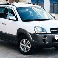توسان 2009 4 سلندر محرك 2000 دوش سيارة نظيفة مال بيت ماشية 190 الف سيا...