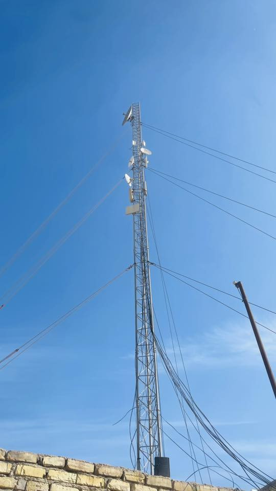 #برج - للبيع 
حديد 6 قطع 18 متر 180 
سكتر  Ubnt زاويه 90 العدد 3 /سعر 180
سكتر Ubnt مع روكت زاويه 120 العدد 1/سعر100
أومني Ubnt + روكت Ubnt العدد 1 / سعر 140
فلاته بوربيم العدد 1 / سعر 60
دش هايبر لنك 34 العدد 1 / سعر 125
نانو بور بيم العدد 4 /سعر 200
عاكس / سعر 50
بطاريه فايبر /75
العنوان / ميسان - العماره 
***********
