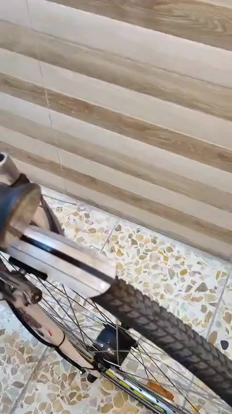 حجم ٢٨ المنيوم بالكامل
دبل سنتور سلس وشغال لايت حساس بالويل سرج طبي ويلات طبقتين تتحمل وزن أوزان جاملوغات بلاستك سيباية حديد 
كير دفن ٧ نمر نيكسس
بغداد حي القاهرة السعر ١٥٠ مع المجال


**إذا كنت صاحب هذا الإعلان وتريد حذفه لأي سبب، رجاءا أرسل رسالة إلى الدعم الفني**