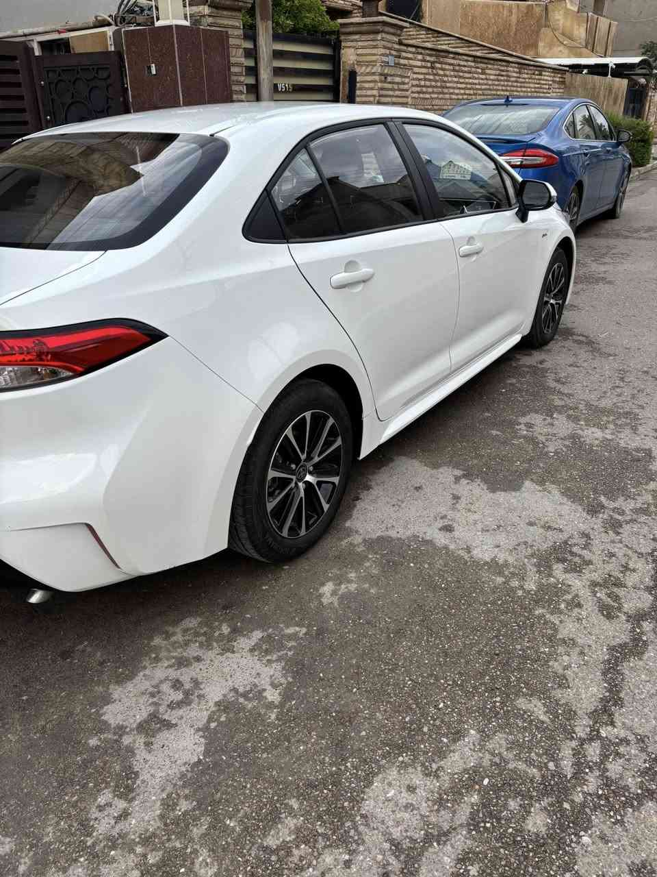 كورلا هايبرد موديل 25 ماشية 18 الف مكفولة من البارد والصبغ  سيارة رقم بغداد ب اسمي تحويل ثاني يوم مكاني بغداد

السعر خاص 
***********
