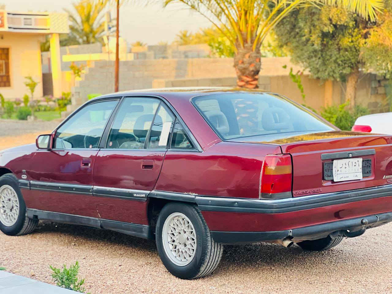 اوبل اوميكا
موديل 92
مصبوغه عام للجماليه 
رقم بغداد بسمي 
محركه 2000مكفول گير مكفول 
كير عادي 
صدر امامي خلفي فول 
السعر 37وبيها مجال 
للأستفسار ***********
