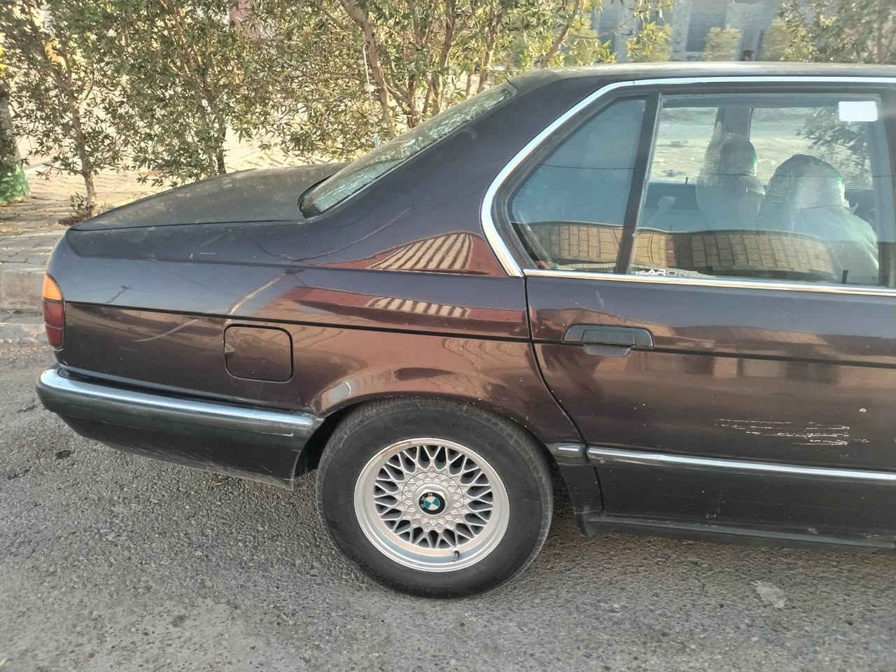 سلام عليكم سياره بي ام موديل 92 تبريد ثلج تايرات جديده لايت زنون كير محرك كفاله بدون صبغ
السعر 45 وبيه مجال
رقم الهاتف ***********
