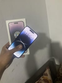 ايفون 14promax ذاكره 256 بطاريه 100🔋مبدله ومبدل شاشه تجاريه  والكامره ...