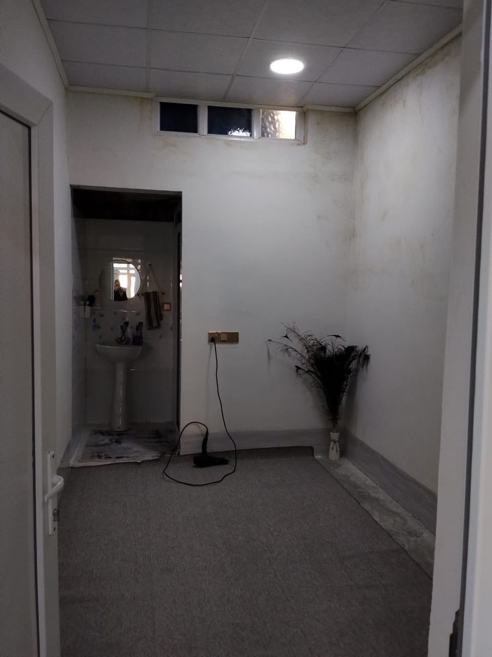 هات هات نایاب و جوان ✅✅✅

سلام علیکم
#خانووی_مۆدێرن بۆ فرۆشتن ⛪💒
ناونیشان 📍 ناحیەی ڕزگاری (سموود)

◼️ گەڕەکی سەنگاوییەکان 🌃بەرامبەر مزگەوت حاجی عمری گێژە✅ 
◼️ ڕووبەری 6 بە 20 = 120 مەترە 📏📐
◼️ کامل ژوورەکانی کاشییە ئەرزی سەبە 
◼️ پشت مال حسین مەنسور 

🔴 ژوورەکانی ئەم خانووە پێکهاتووە لە ⬇️

🔶 میوان 🪑🚪
🔶 مطبخ ☕🍽️
🔶 مساعد مطبخ ☕🫖
🔶 هۆڵێک 🖼️🌄
🔶 دوو نوستن 🛋️🛏️
🔶 ڕۆشنایی 🪟
🔶 مشتەمەلات 🛁🚿

بۆ زانینی نرخ 💵 تەنها خاڵێک لە کۆمێنت دانێ ڕاستەوخۆ بە نامە نرخەکەیت پێ دەگات یان پەیوەندی بکەن بەم ژمارانەوە 📲📞📳

***********📞✅
***********📞✅

دەتوانن سەردانی
#نوسینگەی_محمد_یاوەر_محمد بکەن 

ناونیشانی نوسینگە ◀️ ڕزگاری جادەی نێو بازاڕ 🛣️
🔴 سەرووی شارەوانی سموود. 🌆🏣
🔴 تەنیشت شیرینی خانەی زانا🍹🏢

ئێوەی بەڕێزیش هەر موڵکێکتان هەبوو بۆ فرۆشتن یان ویستان بیکڕن دەتوانن ڕەسم و زانیارییەکانتان بنێرن بۆ ژمارە ڤایبەری 📳✅ ***********
