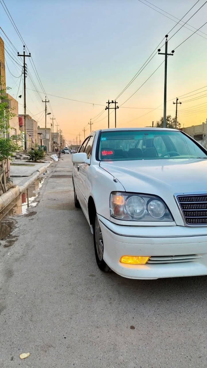 السلام عليكم 
ملكه موديل 2000 محرك ففيتي 2500  كرستال 3 دكم رقم ذي قار انكليزي تحويل مصبوغه اثر ضربه بلجاملغ الخلفي وبيهه مكانات معجون اكفل محرك وكير وتبريد وعيب شرعي السعر 110 وبي مجال المكان الناصريه مركز للاستفسار *********** واتساب ومازنجر مفتوح
