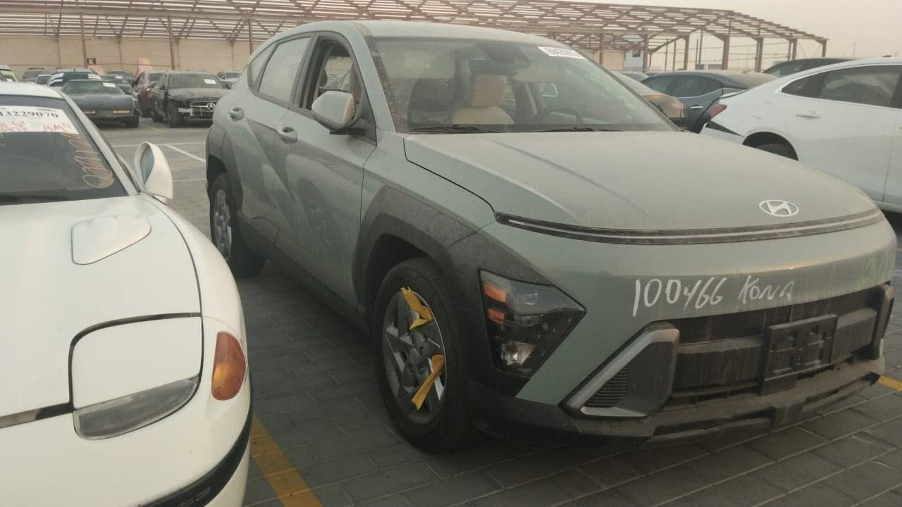 هونداي كونا  se
مكينة2000
شاشة متصله بصمه رادرات وضعيات قيادة 
داخل رصاصي 
كلين تايتل بدون حادث 
تبديل كفر مراية ودفيوزر دعامية خلفية 
السيارة حاليا بالامارات اسبوع و توصل للعراق تدخل على اربيل او البصره حره او شهداء حسب رغبة الزبون 
السعر 130 ورقة داخل الامارات 
مجمع فاضل الشلاه
📞***********
