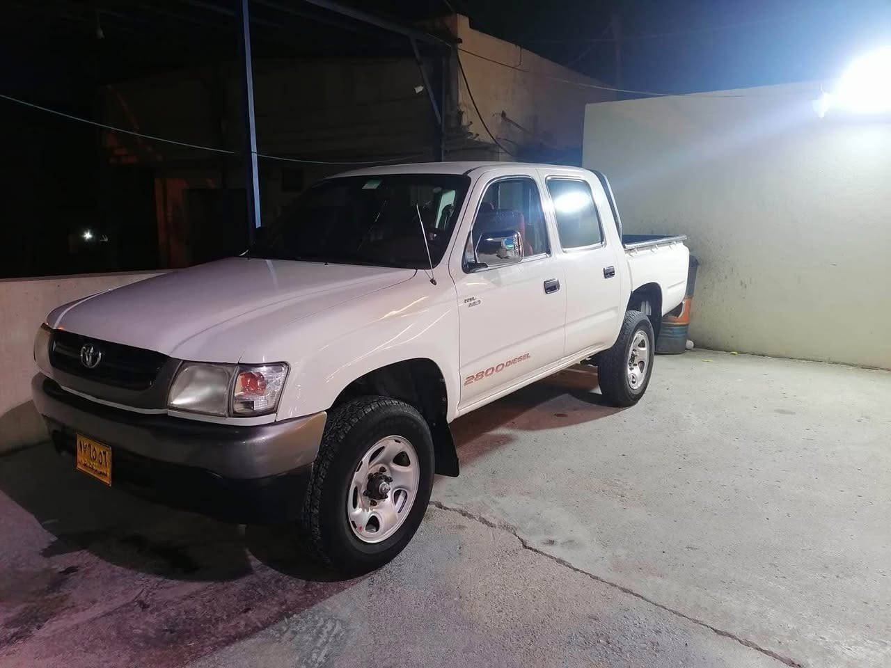 پيكاب ئه رنه ب مؤديل ٢٠٠٤ ده بل ئه كسل ناوسؤر ئارم پلاستيك هه ولير به شرت گاز گيرو مه كينه به شه رت  سياركى جوانو ريكو پيك بى بؤياغه يك جيگاى سارده كوته هه مو گيانى به شه رته سحرى76  وه ره قه   
*********** سوران, أربيل
