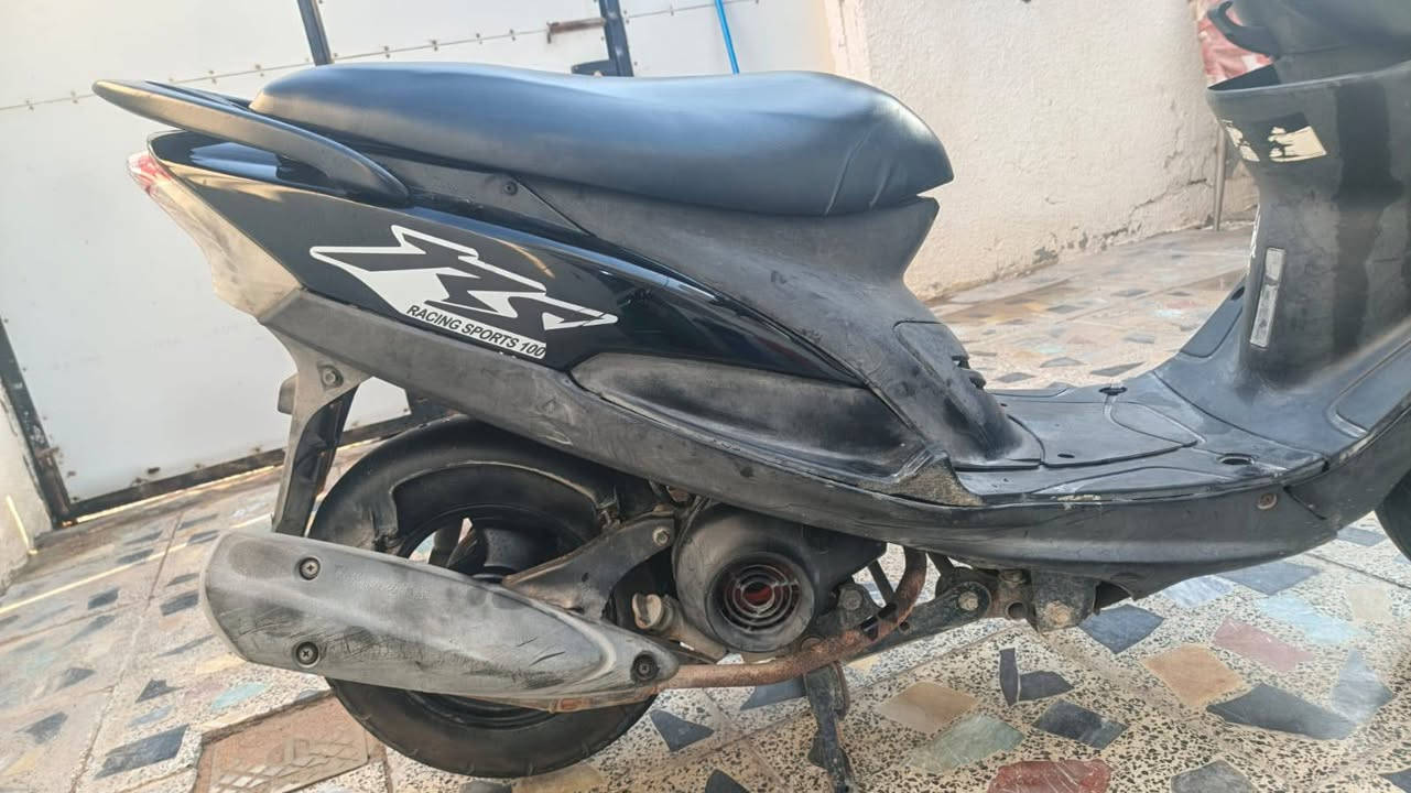 ماكس عدله بلاديه ختم واحد بوشه 49 بلادي جيب مصلح  و افحص كامله سلف شغال هندر كهربايات دبلات امامي خلفي شغال شوفت عينك سعر 800بيه مجال الشرايه العنوان شط العرب صالحيه ***********
