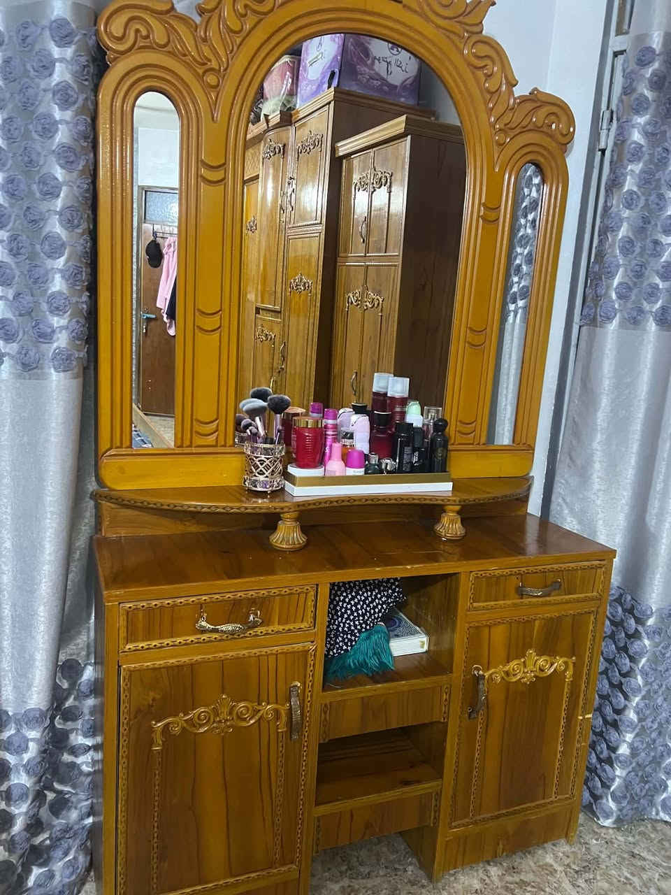 غرفه صاج عراقي مال عرس 🤵 
مابيه ضرار مستعجل ع بيعه 750 وبيه مجال مكان بغداد مدينه الصدر


**إذا كنت صاحب هذا الإعلان وتريد حذفه لأي سبب، رجاءا أرسل رسالة إلى الدعم الفني**