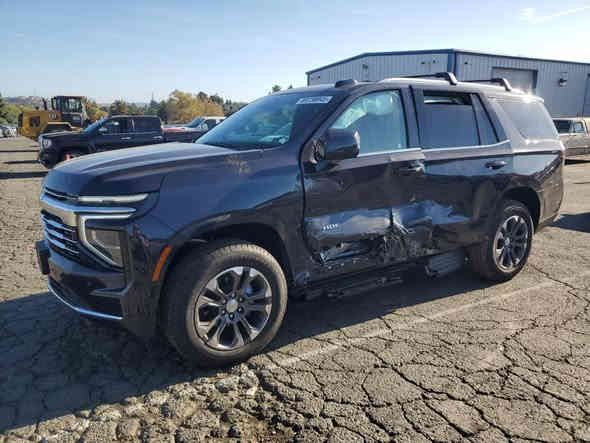 📌مزاد سيارة 
 شوفرليت تاهو 2025

 (تدخل كتاب ذوي شهداء)

تاريخ المزاد: الجمعة 2025/11/21
حادث كما موضح بالصور

⚠️السعر : حسب المزاد
________________
⏰ اوقات الدوام 
يكون الدوام جميع ايام الاسبوع (السبت والاحد عطلة المزاد)
وقت المزاد من ساعة 4 عصراً وحتى 12 ليلاً
________________

#شركة_شعيب_وهيثم_الراوي_لأستيراد_السيارات_الأمريكية

للآستفسار
***********

الفرع الاول بغداد الدورة شارع الطعمة 

فرع الثاني فلوجة شارع 60 قرب ملعب الصمود
