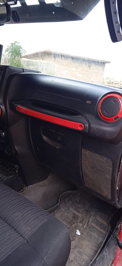 السلام عليكم
جيب رنجلر (2011)
للاستفسار اكثر الاتصال
***********
السعر (13) الف دولار
