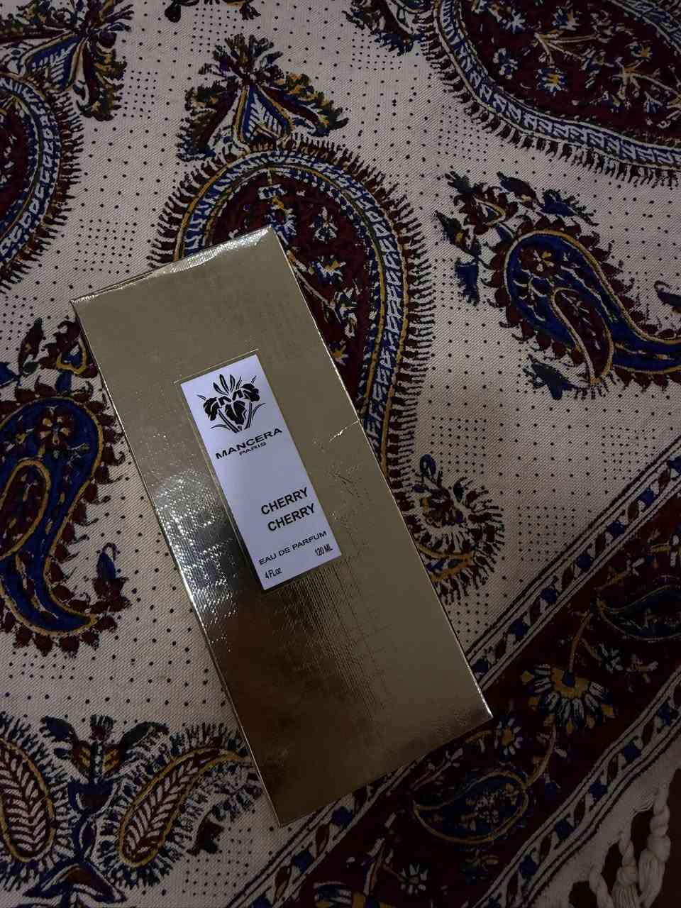 عطور مستخدمه كم مل وجديد بأسعار جداً مناسبه للاستفسار خاص او الاتصال على الرقم *********** اكرر اسعار مناسبه جداً وفرق وية السوك + مع ضمان مفتوح مدى الحياة
