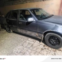 سيارة سوناتا موديل ٩٢ أبيع كوم حديد لأن صاحبهه ميت مكينه وكير مكفولات ...