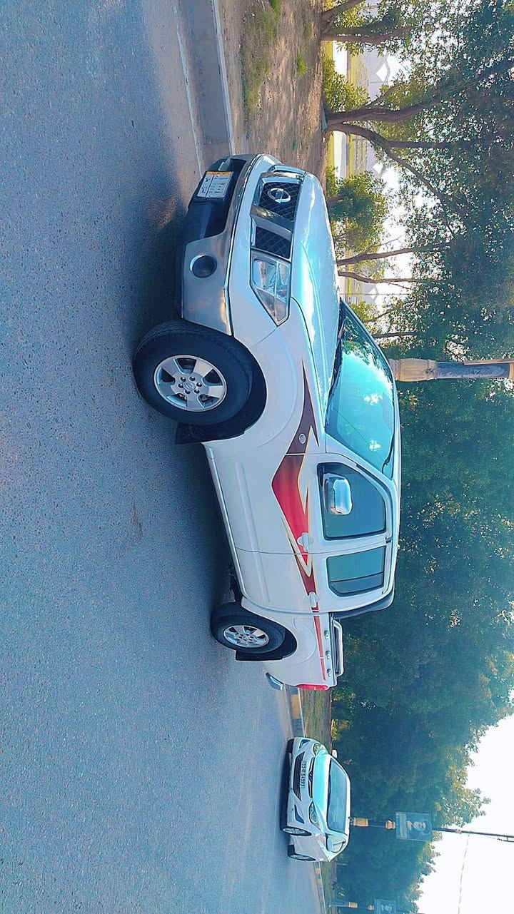 أسلام عليكم 
نيفاره 2009 فه LE فول مواصفات گير اوتماتيك كشن منفصل  تچوه وسطية تحكم أستيرن شاشة كامره حساسات جاهزه من كلشي گير مكينة تبريد غرفه جديده تخم تاير كفاله عامه عدا شي بسيط بل جاملغ الخلفي قرب الدعاميه رقم مثنى مشروع وطني سنويه لل29 
السعر (( 100)) بيها مجال بسيط

مكان السياره كربلاء المقدسة 
***********
