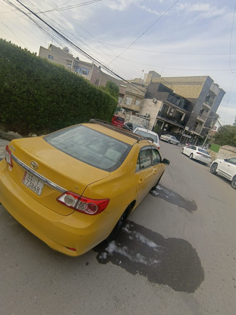 السلام عليكم
كورلا 2013 تكسي اللون الاصلي اسود 
وارد امريكي حادث جاملغ وبنيد مبدلات 
رقم بغداد شاشه كامره كير اوتو 
مكينة بيها تنقيص مكان السياره بغداد 
السعر 114 بي مجال 
اتصال /*********** 
اي استفسار اتصال ع الرقم
@إشارة
