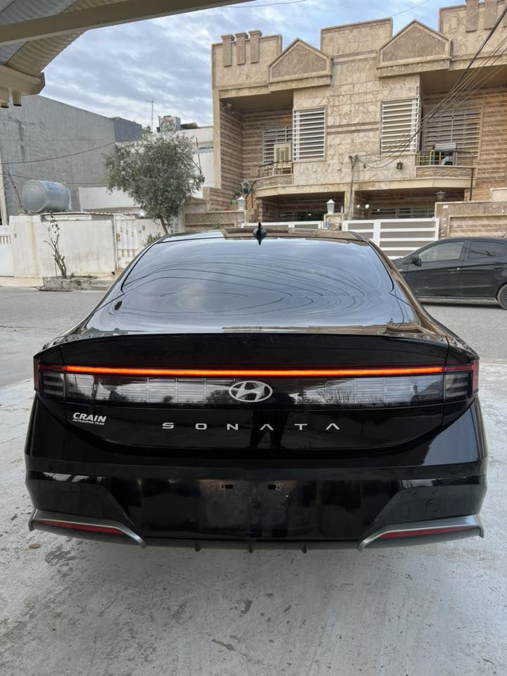 Hyundai Sonata Sel 2024
كلين تايتل✅ دبل بصمة بلادي✈️
من دعامية للدعامية كفالة عامة من صبغ و تعديل و تبديل 😎
بدون ارباك بدون حادث 
فول مواصفات بس مابي فتحة
دبل بصمه
تشغل عند بعد
لايتات ليد و زينون بلادي 
كشينات كهربائيه و هيتر 
ستيرن هيتر 
بريك بصمة
تبريد لمس
رادار امامي و مراية و رادار خلفى  
بعد هواي مواصفات بي
ماشيء 35 الف 
رقم شاصي مرفوع مع المنشور 
مكان سيارة
اربيل-هفالان-يم مطعم باب الحارة(ماكو  ١٠٠$ دلالية)
سعر سيارة
196 $  بيها مجال للشراي 
***********
***********
