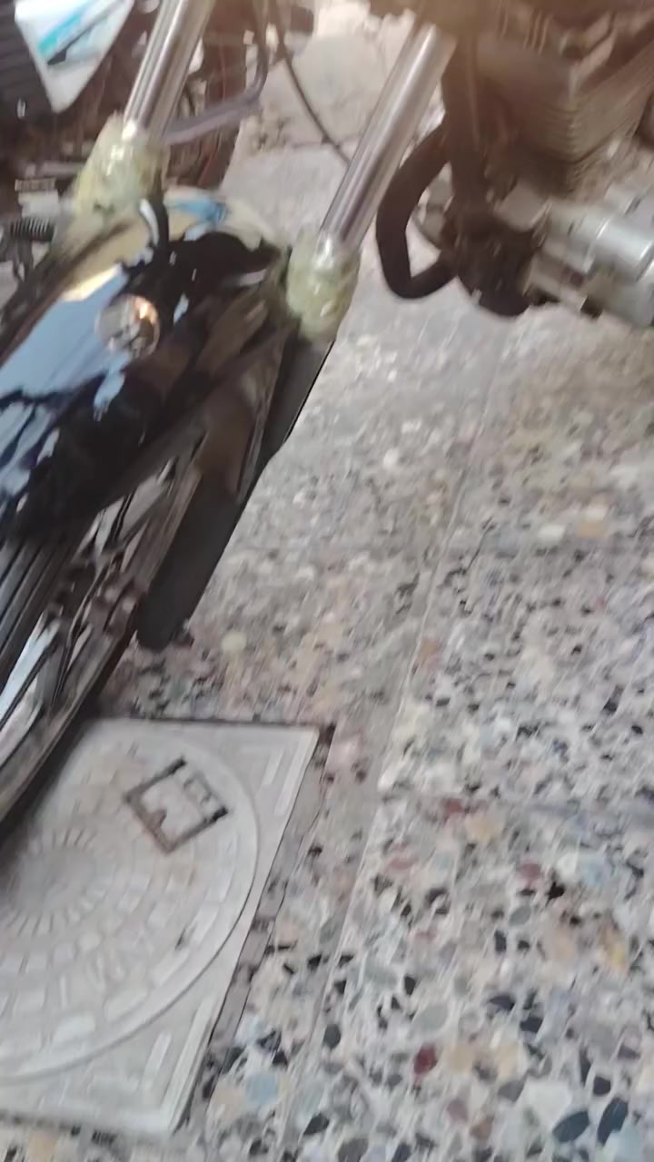 اسلام عليكم دايوان عضم للبيع سعر 550 مكينه بلاد مكفوله بس وراقهه ضايعه  عنواني بغداد البياع وهاذه رقم موجود وتساب ورصيد ***********
