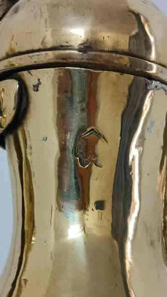 مساكم الله بالخير والبركه 🇮🇶🕊️🇮🇶 دلتين عمل أبراهيم الختم الكبير الاولى الختم واضح والثانيه غير مبين قياسات 24/25/سنتم نظافه تامه للاستفسار خاص او الاتصال على الرقم التالي ***********اخوكم كرار الشيخ
