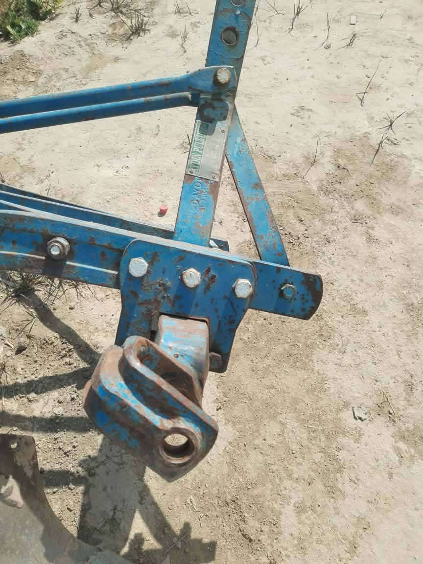 سلام عليكم فدان للبيع حجم 16 تركي مكفول نضيف مكان بابل ***********
