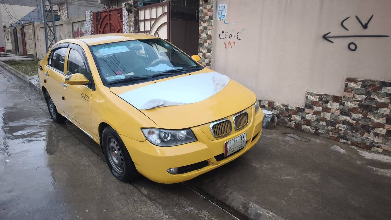 السلام عليكم
ليفان 620 / 2011 
كابون بانزين 
مكينه كير شرط 
تبريد تدفئ شرط 
طخم ويل وتاير جديد 
باتري جديد 
طخم خلفي وامامي جديد 
كهربائيات كلها شرط 
اربع جامات كهرب 
لايت زينون 90 الف 
طخم سماعات انفتي خلفي امامي 
شاشه واكامره دوار 
التفويله شرط تمشيك 450 كيلو قطاره مال بانزين 
السياره مال رزق ماتصرف عليها ربع دينار
السعر 43 والسياره مصروف عليها 
*********** رقم الهاتف وتتفضل خاص حياك الله
