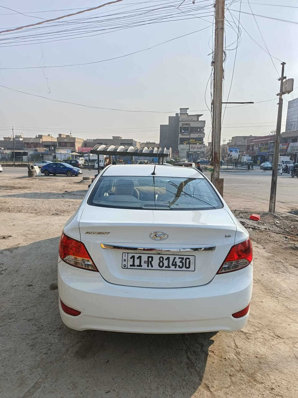 السلام عليكم للبيع
اكسنت موديل 2014 خلجي
محرك كير كفاله 
حجم المحرك 1600 دوش قطرتين
ببه صبغ دعاميات الدوسات 
نص البنيد 
السياره بسمي 
السعر(110) 
للستفسار (***********) بغداد, العراق
