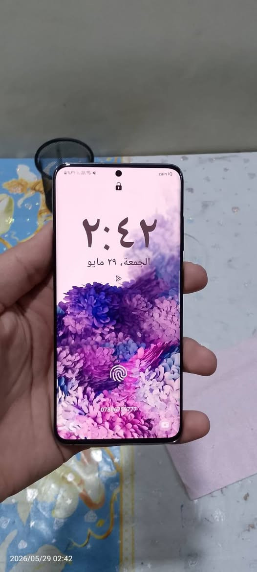 سلام عليكم
النادر!!

جهاز سامسونغ S20

ذاكرة 128 

شاشه داينمك سوبر اموليد

120H

مامفتوح ومكفول ونضافه فول الفول
بي ملاحظه وحده فقط اكو خيال بشاشه خفيف جدا مينشاف بس الع تركز

أريده مراوس وي ايفون 11_12

 بدون فرق

***********

مكاني نجف حي السلام
