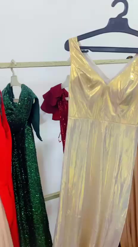 السلام عليكم بيع شلعه كامله ١٧ فستان


**إذا كنت صاحب هذا الإعلان وتريد حذفه لأي سبب، رجاءا أرسل رسالة إلى الدعم الفني**