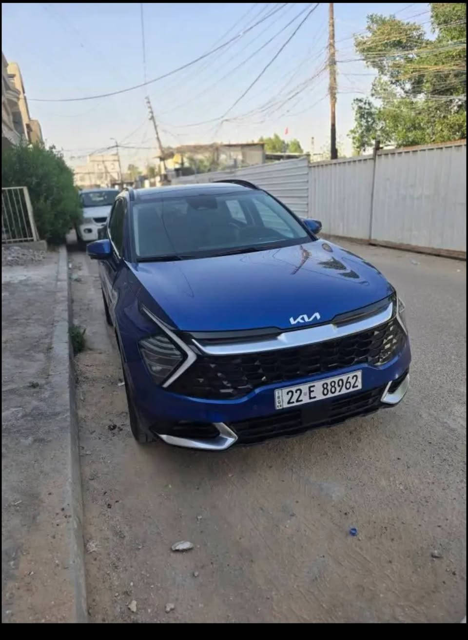 كيا سبورتج موديل 2023 برستيج امريكي رقم اربيل 

فول فول مواصفات اعلى فئة بانوراما 
وارد امريكي حادث
 تبديل باب الصدر وموضح بالصور 

مواصفاتها :-
1. محرك 2500 
2. كير 8 نمر
3. ماشية 70
4. بانوراما
5 كامرات محطيه 
5. بصمة : تشغيل - ابواب - صندوك
6. صندوك كهرباء
7. شاشة كبيرة على طول الدشبول دجتل كامل 
8. كيجات الكترونية متغيرة حسب الوضعيات
9. انظمة القيادة : سبورت - سمارت - نورمال
10. كشنات جلد اسود
11. كراسي كهرباء فول تحكم مع كشن ميموري 
12. اضواء ترحيب عند الاقتراب مع ترحيب داخلي عند الصعود او المغادرة
13. شحن وايرليس
14. كشنات تدفئة وتبريد ومنافذ تايب سي عدد 3 مع 2 في الكشنات ومنفذ يو اس بي ومنفذ جداحة
15. هاند بريك بصمة
16. اوتو هولد
17. كاميرات عدد 5 بزاوية  360 مع كاميرات بالاشارات الجانبية مع وضعيات مختلفة للكاميرات
18. فول رادارات امامية وخلفية وجانبية
19. تحديد مسار ذكي
20. قيادة أليه ذكية
21. نقطة عمياء
22. كروز سرعة
23. تبريد وتدفئة كشنات مع تدفئة ستيرن
24. سستم صوت هارمان كاردون 
26. خزن كشن سائق ميموري وضعيتان
27 وضعيه تغير صوت المحرك
28. اشاير بالمري
29. تشغيل عن بعد
30. شاشة لمس متغيرة لتحكم الميديا او لتبريد
31. ستيرن فول تحكمات
السياره مواصفات فول 1/1
للبيع او مراوس بسيارة رقم اربيل فقط
رقم الهاتف *********** بغداد, العراق

