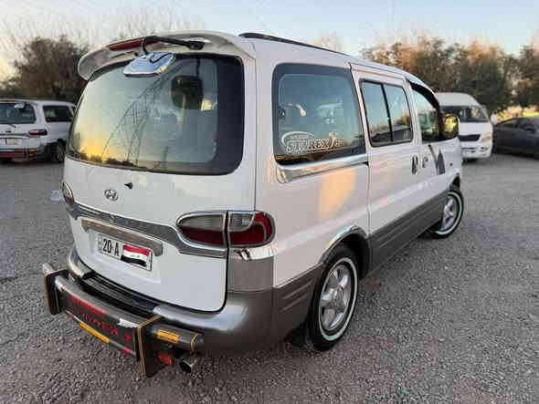 السلام عليكم 
ستاركس ٨ راكب رقم ديالي إنكليزي سنوية لل ٢٠٣٠شرط تحويل ثاني يوم محرك سوبر كير عادي تبريد شغال كاعية و دوشمة نظيفة سيارة مصبوغة قرار مرور 

سعر: ٧٥بي مجال قليل 
***********
***********
*********** بي واتساب
