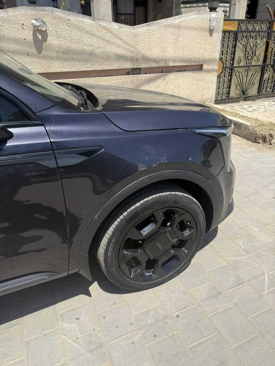 سورنتو 2025 فولSX برستيج  الحادث موضح امامك  تبديل بنيد وبارد جاملغات
سياره رقم بغداد  هزة ورقم جديد  
المواصفات 
1بصمه ابواب وتشغيل وصندوق 
2 بانوراما 
3 كشنات جلد 
4 شاشه كبيره لمس 
5 محرك 2500 تيربو  
6 حساسات امامي خلفي
7 كاميرات 360 درجه اربع كامرات
8 كشن كهرباء والخلفي ايضا كهرباء 
9ثلاث  عدسات زنون عالي وناصي 
10 لدات
11 اطفاء ذاتي 
12تشغيل لكاميرا 
13كشنات تدفئه 
14ارباكات عدد ١٠
15 تشغيل عن بعد 
16 خمس انضمه قيادة مع نضام ثلجي 
17 كير ٨ سرعات 
18 اشاير مري
19ويل كب 20 بلاك اسود
20 مخارج يو اس بي حت بل كشنات 
21 اوتو هولد 
22 رادار من تفتح لابواب 
23رادار بل شباك لامامي مانع تصادم 
24قيادة ذاتيه
25 رادرات خلفي تتوقف تلقائي 
26  نقطه عمياء 
27 كشنات منفصل سياحي
28 تحكمات فول
29 حساسات اطارات ومطر وغيره 
30 شاشه صغيره لعرض لعطلات 
31هند بريك بصمه 
32 صندوق كهرباء
33 فور ويل 4×4 
34 تدفئه كشنات وستيرن 
35 تبريد كشنات
36 اشاره تشتغل كامرا بل دشبول  

السعر 245$🚨
للاتصال***********
