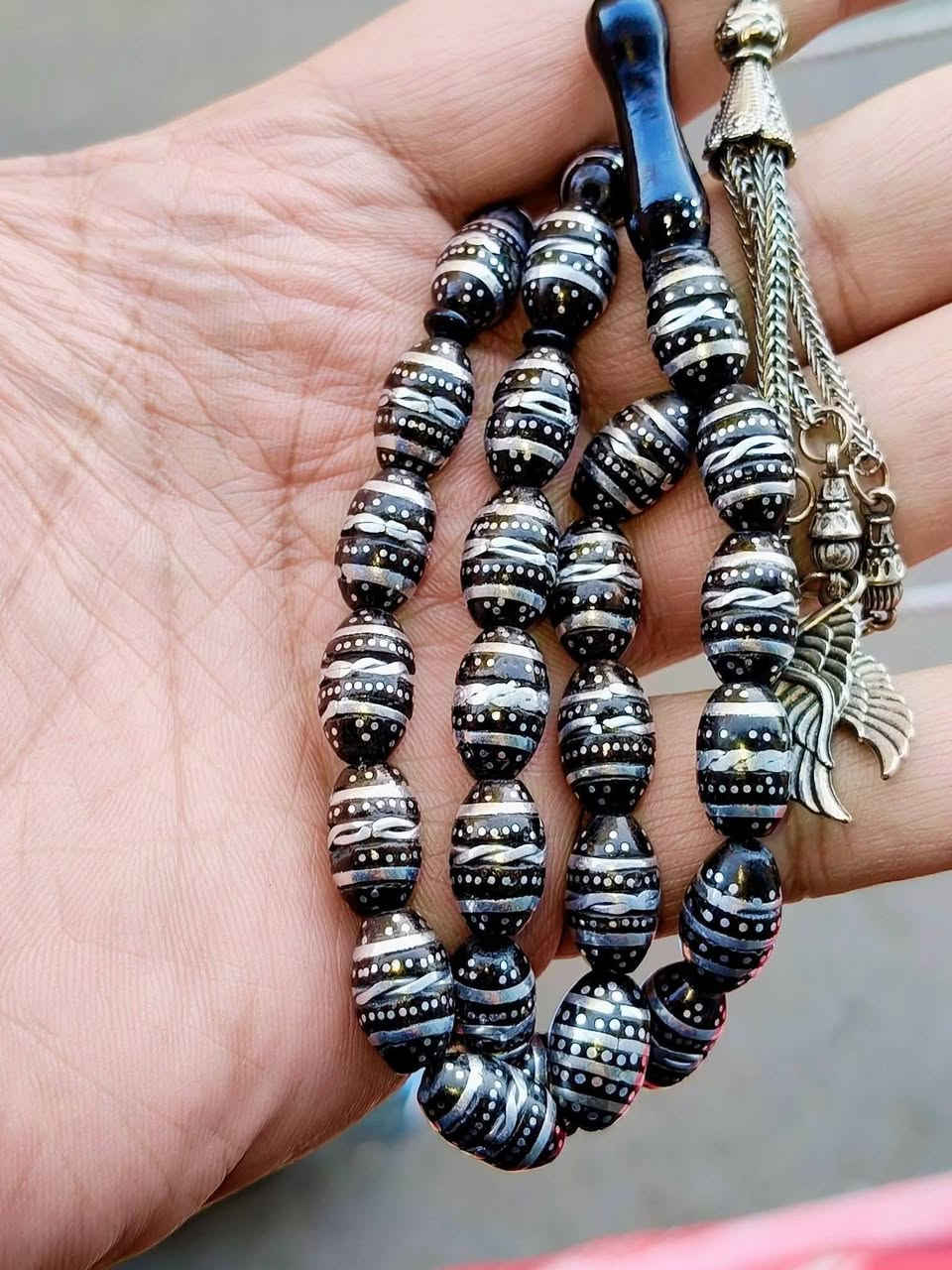 بسم الله ماشاء الله
سبحة يسر حجازى قديم 
تطعيم فضة بالكامل 
شرابة فضة 
السعر خاص 
نوادر #السبح القيمة والقديمة 
قطعة نوادر ناعمة #لاتتكرر
لسهولة التواصل واتس اب
https://wa.me/message/UE3FCVDMZUJ3B1


**إذا كنت صاحب هذا الإعلان وتريد حذفه لأي سبب، رجاءا أرسل رسالة إلى الدعم الفني**