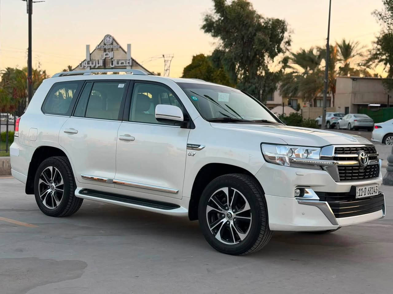 الســلام علــيكم
لاندكروز 2021
Vxr 
8 سلندر 5700
فول الفول للاخير
ساز مكفولة بااسمي 
مكاني بغداد الكرخ📍

***********☎️

الــــسعــر ( 535 ) وبيها مجال للشراي
