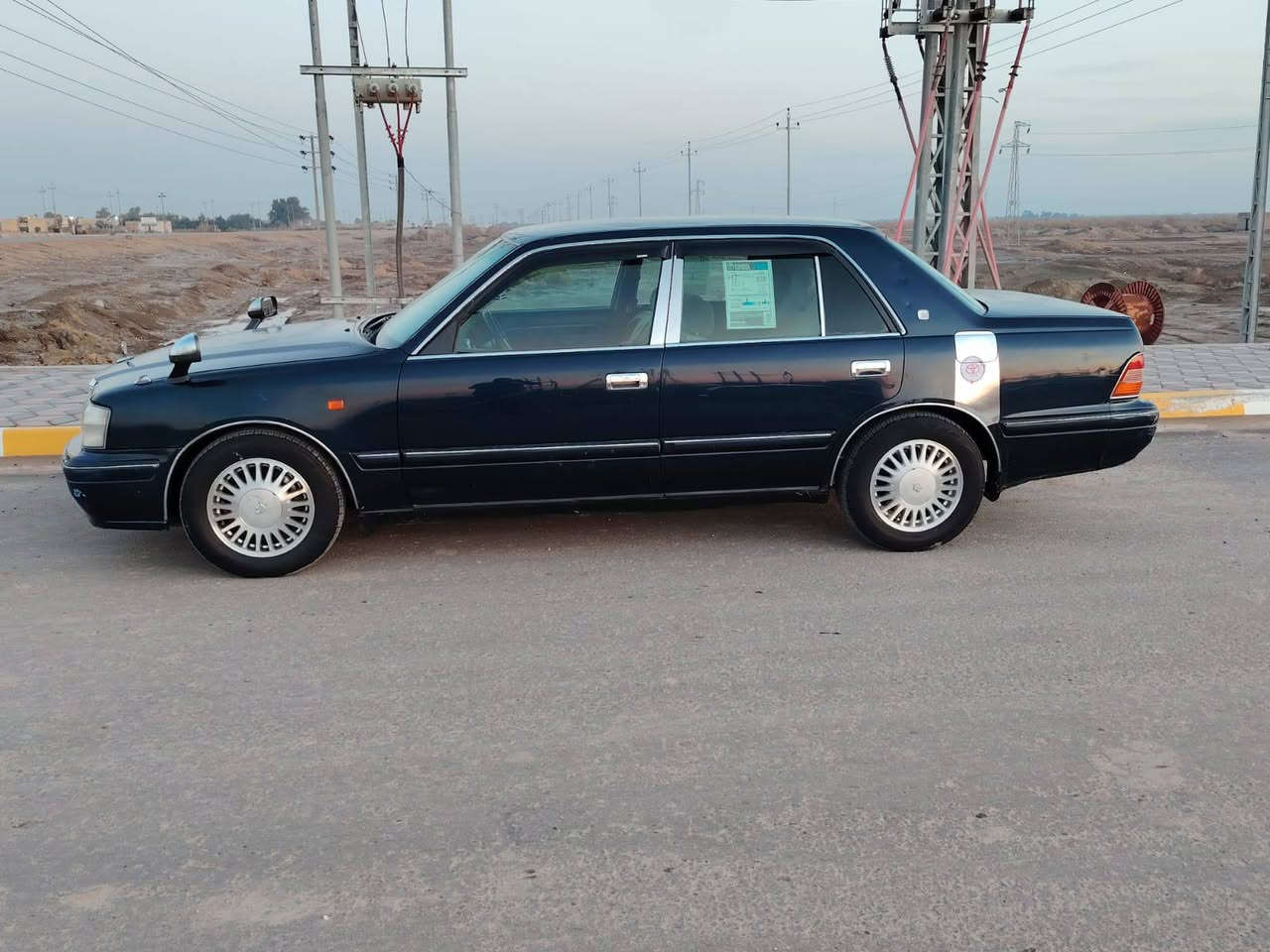 راس ثور تكم لون حبري مديل 1998 مكفوله كفاله لا ضربه ولاكص مكفوله من نقل  الجثه مكفوله من الصبغ سياره بلادي رقم بصره انكليزي مشروع وطني سنويه جديده مكينه فيفيتي فيشه وحده تبريد قطعتين مكينه وكير وحداديه وتخم تاير جاهزه السياره من كلشي مداور لمته مايعجبك شرط السياره احله من الصور بهواي  السعر 85  ***********
