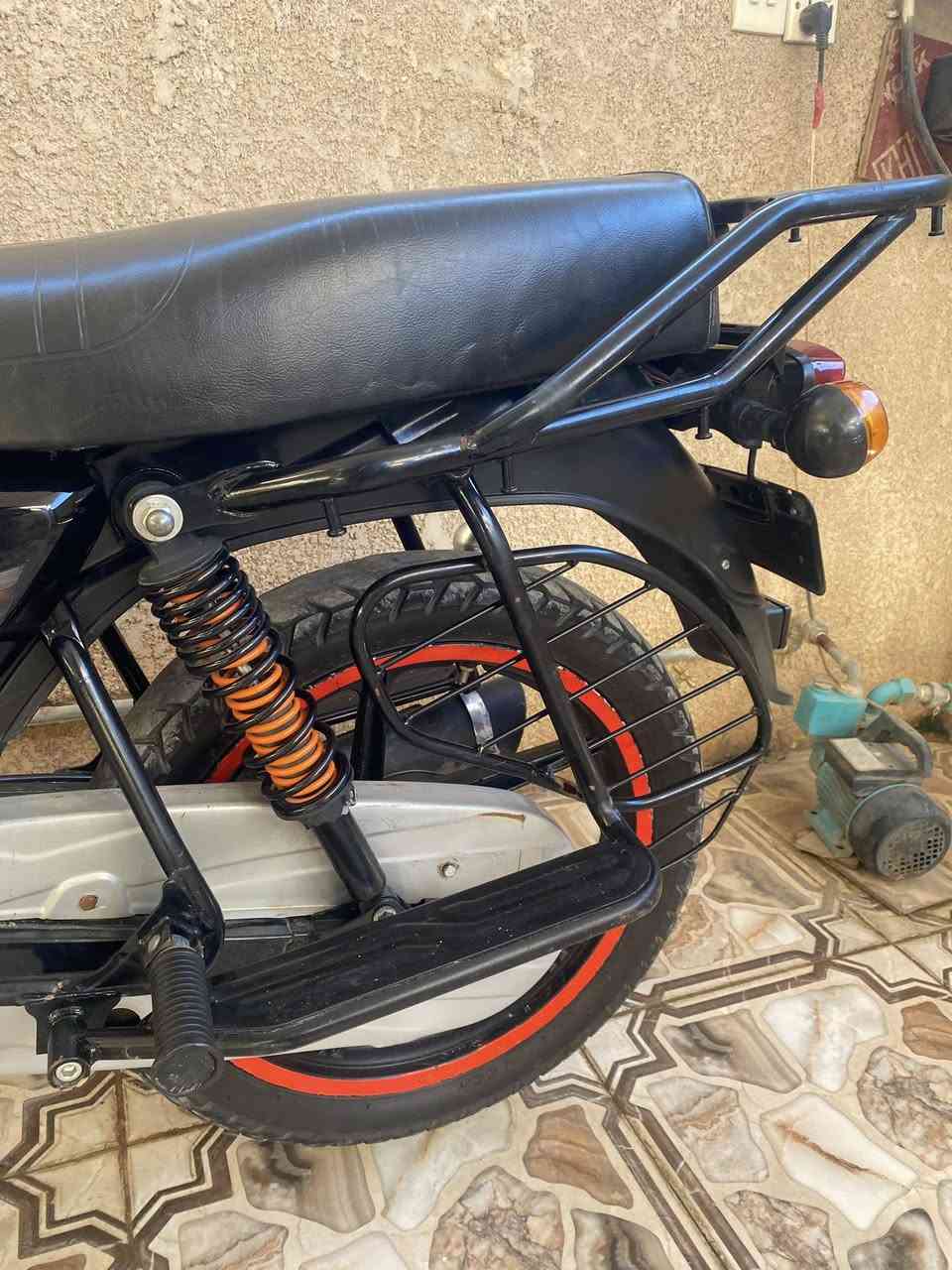 بوكسر 2023 مرقمه لبييع مكينه وكير خير من الله مناقصها شي تراي وين معجبك مكان دراجه ديالى خالص ناحيه هبهب رقم هاتف ***********
