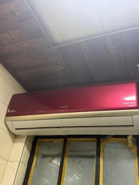 سبلت توسوت للبيع السعر 300 بي ليك فقط شغال ويا بواري جدد  07739283819