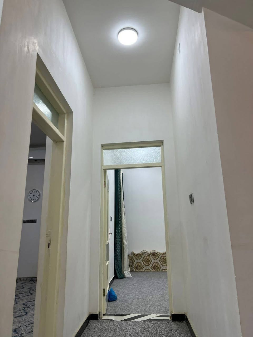 للبيع بيت زراعي قرب جامعه ذي قار
تفاصيل البيت ناصريه قرب جامعة ذي قار  الصخين على الحولي (زراعي)
بناء طابوك +صب كونكريت سقف + رباط ارضي  
غرفه 1 نضام سويت +غرفه 2 نضام منور + صاله + حمامات داخليه + خارجيه+منور + مطبخ + استقبال 
المساحه 150 متر + الجداري كله لوح + الارضي بورسلين بيبان وشبابك تفصال تأسيس ماي مجاري سمارت بيت كلش مرتب ومتعوب علي كافة الخدمات متوفره 
بوري الماي بلباب المدارس مسافة دقيقتين ثاني بيت ع الحولي شارعه مفروش سبيس (البيت بي وصل تطويب)
البيت كامل مكمل
للاستفسار واتساب ***********
