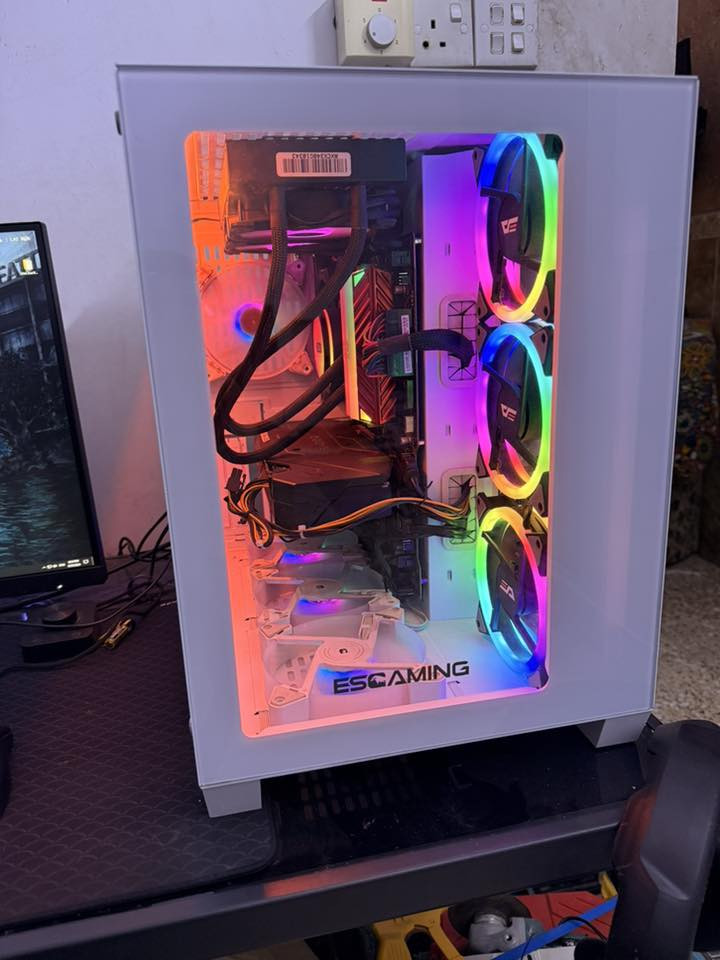تجميعه للبيع
Cpu   i5-10400
Ran 16 gb ddr4 3200
Gpu 2060 supr
Power  650 w
Ssd 250
Hdd 1 t 
مكان بغداد


**إذا كنت صاحب هذا الإعلان وتريد حذفه لأي سبب، رجاءا أرسل رسالة إلى الدعم الفني**