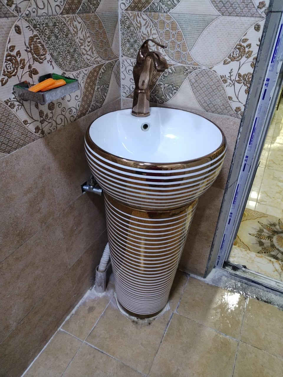 غراض بيت نظيفه للبيع
كاونتر 3 قطع المنيزم تسگام ب350
غرفة نوم 5 أبواب صاج تسگام ب500
غساله گرافت 18كيلو استخدام جدا قليل
ب250
سبلت گرافت طنين ونص استخدام موسم واحد ب700
مكتب صاجي ب50
جزامه ان دي اف ب25
مكلفه بالنشر


**إذا كنت صاحب هذا الإعلان وتريد حذفه لأي سبب، رجاءا أرسل رسالة إلى الدعم الفني**