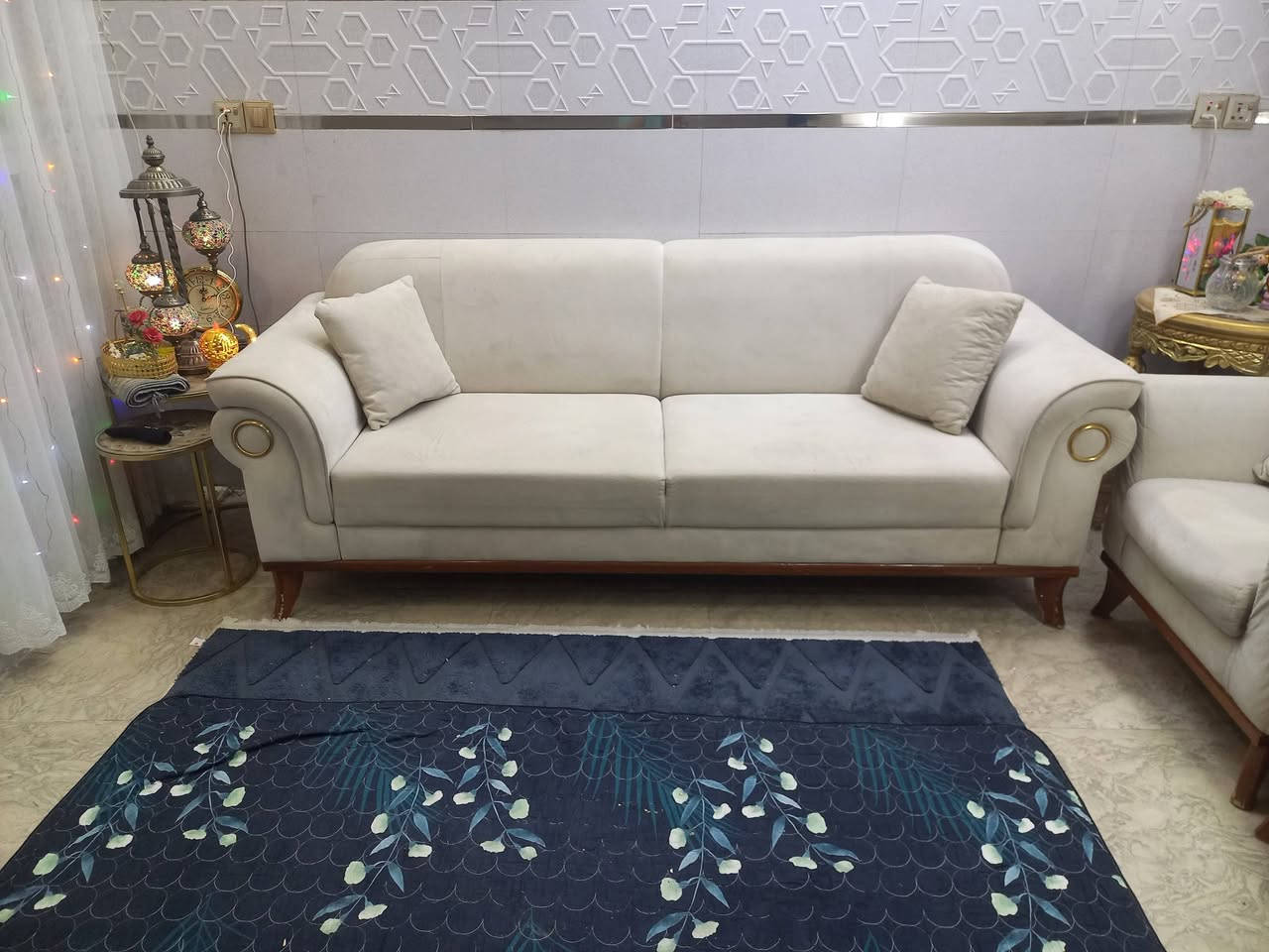 تخم تركي ٧مقاعد سعر ٤٠٠ المكان حي اور


**إذا كنت صاحب هذا الإعلان وتريد حذفه لأي سبب، رجاءا أرسل رسالة إلى الدعم الفني**