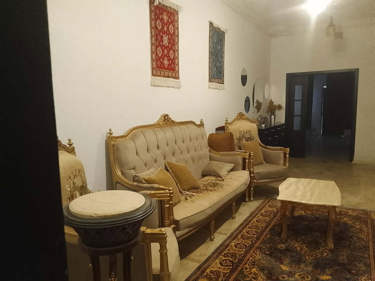 🔥🏡 فرصة مميزة للبيع – فيلا أرضية 🏡🔥

📍 الموقع: سبعة أكتوبر – خلف عمارات اسهيل الجديدة.

✨ مواصفات الفيلا:
✅ 5 غرف واسعة
✅ صالتان
✅ 4 حمامات
✅ مربوعة رجال
✅ جلسة نسائية
✅ مطبخ داخلي
✅ مطبخ خارجي
✅ حمام خارجي

📐 مساحة الفيلا: 600 متر²

🌟 بالإضافة إلى قطعة أرض أمام المنزل بمساحة 13 × 20 متر 🌟

✔️ موقع ممتاز
✔️ مساحة كبيرة
✔️ مناسبة للسكن العائلي أو الاستثمار

🚨 فرصة لا تعوض للمشتري الجاد 🚨

📞 للاستفسار والمعاينة التواصل على الهاتف)

🔺 السعر قابل للنقاش للجادين فقط
🔺 الأولوية لصاحب النصيب
🔺 المعاينة خير دليل


**إذا كنت صاحب هذا الإعلان وتريد حذفه لأي سبب، رجاءا أرسل رسالة إلى الدعم الفني**